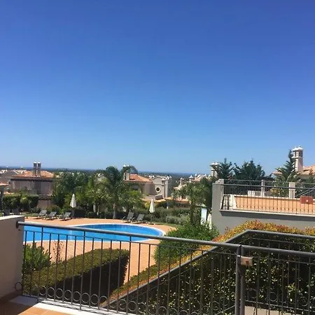 Βίλα Sleeps 10 Air Con Wifi Almancil