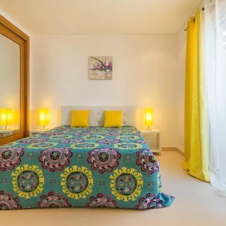 Sleeps 10 Air Con Wifi Βίλα